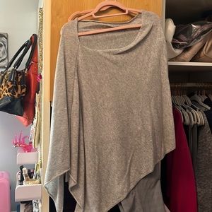 New with tags light gray cashmere shawl